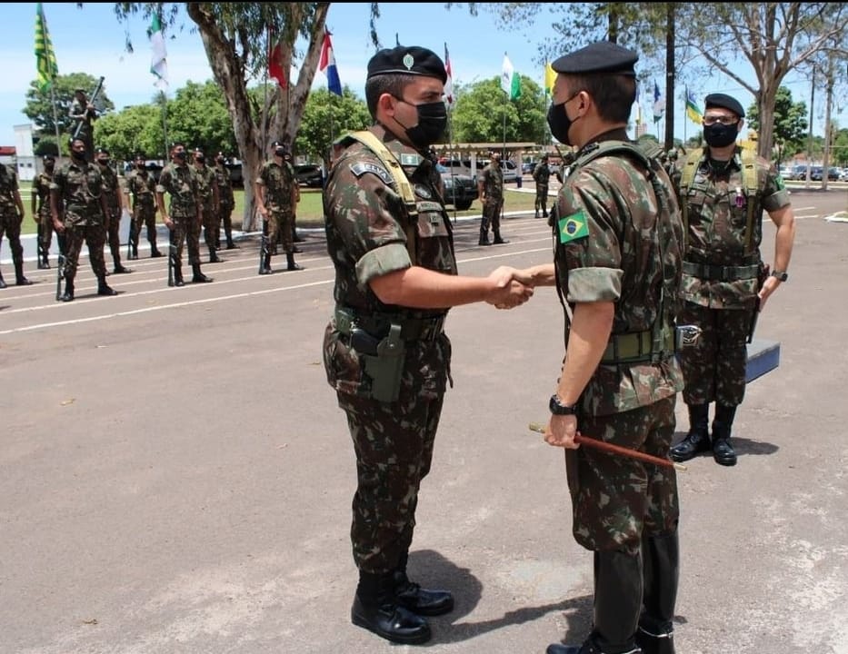 Passagem de Comando na Bia C AD/3 - Comando da 3ª Divisão de Exército